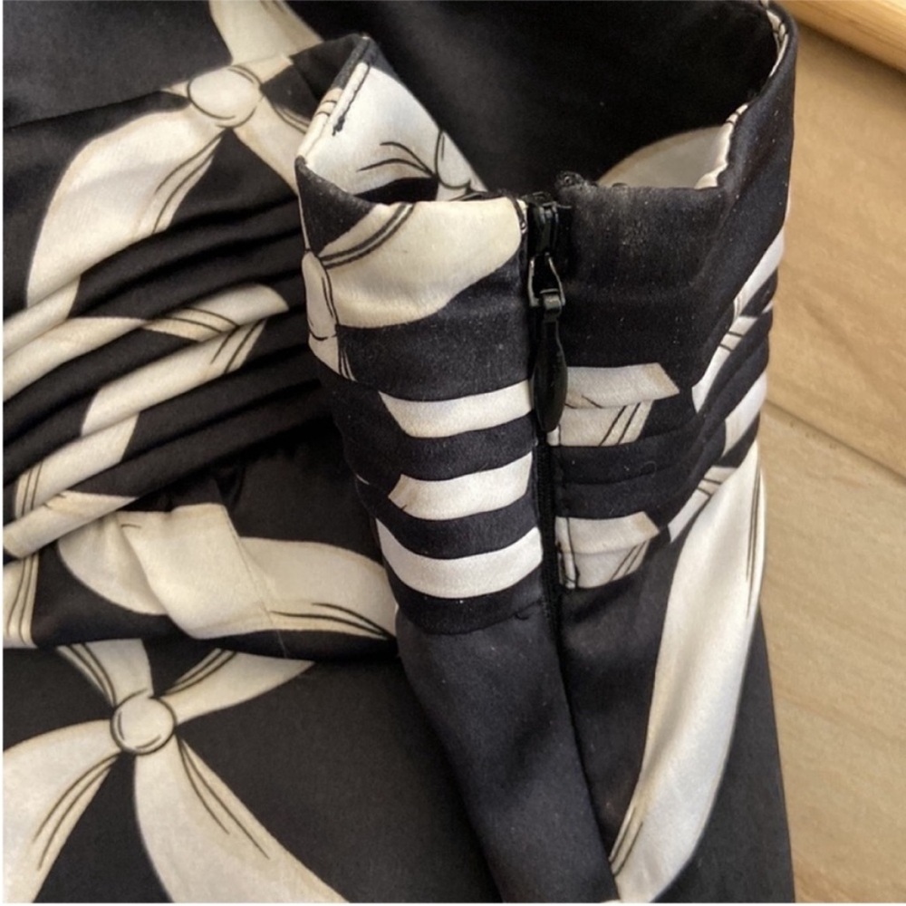 WHBM Silk Blouse - Picture 11 of 11